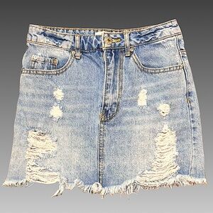 Forever 21 Distressed Denim Skirt 24